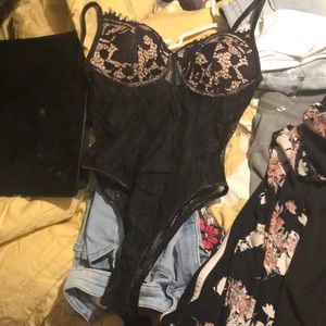 I bought it to small.. 😒 Don’t want it anymore.